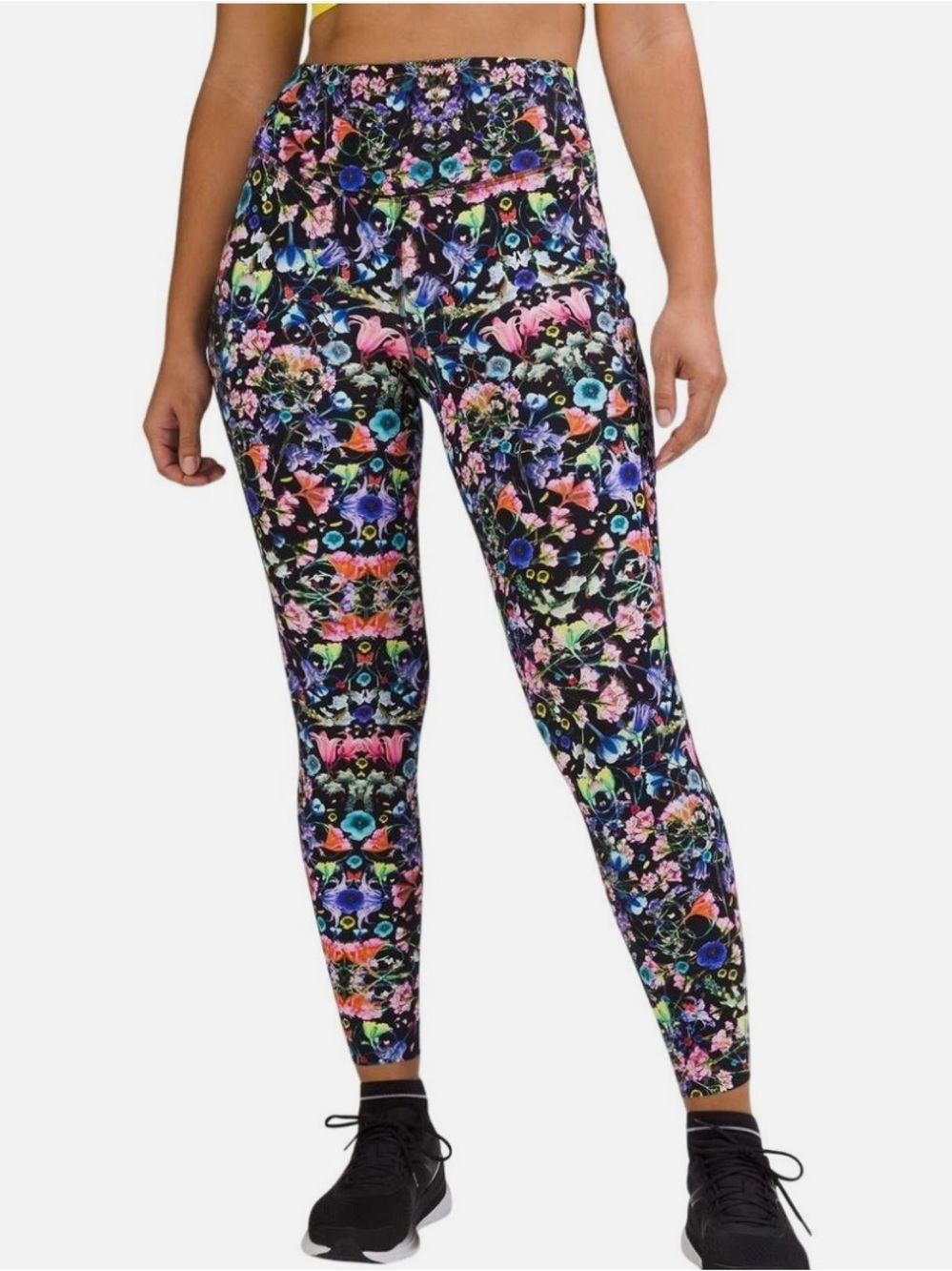 Lululemon size 8 floral leggings